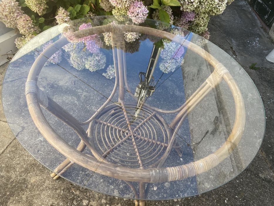 Mesa bambu tampo em vidro