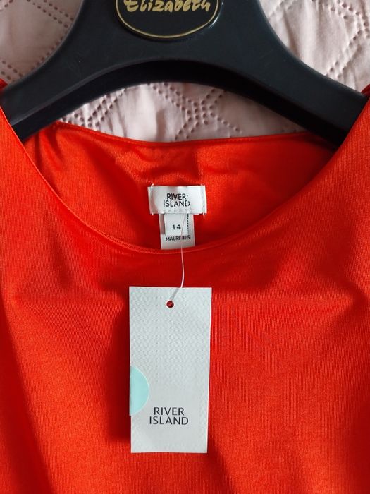 Body River Island rozm. 40