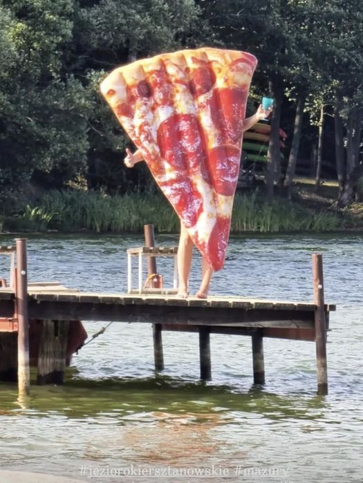 Materac do pływania pizza slice
