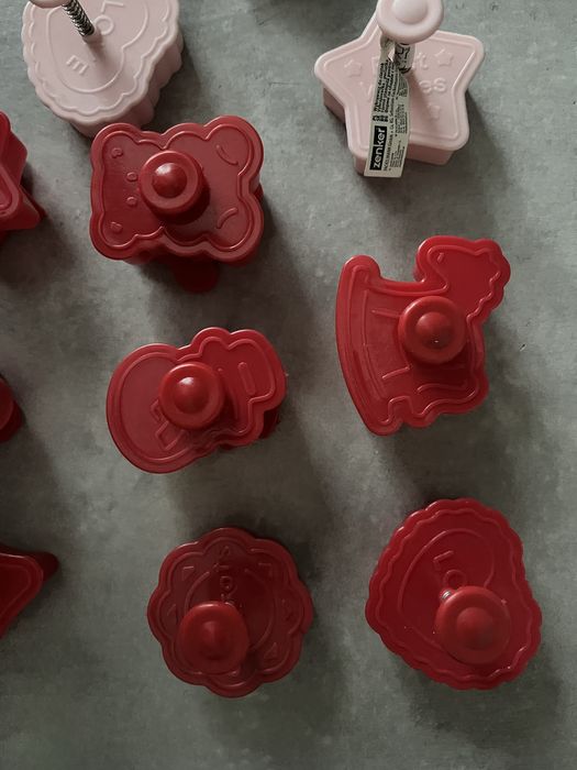 Wykrawacze  do ciasteczek 12 sztuk zenker