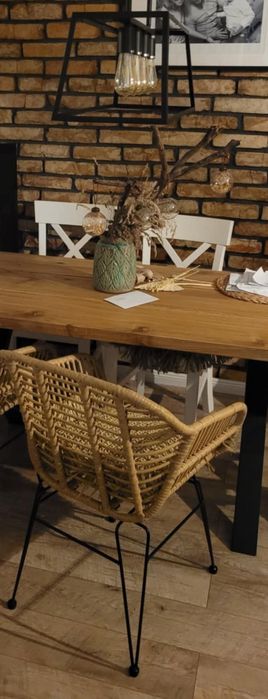 Wisząca, metalowa lampa