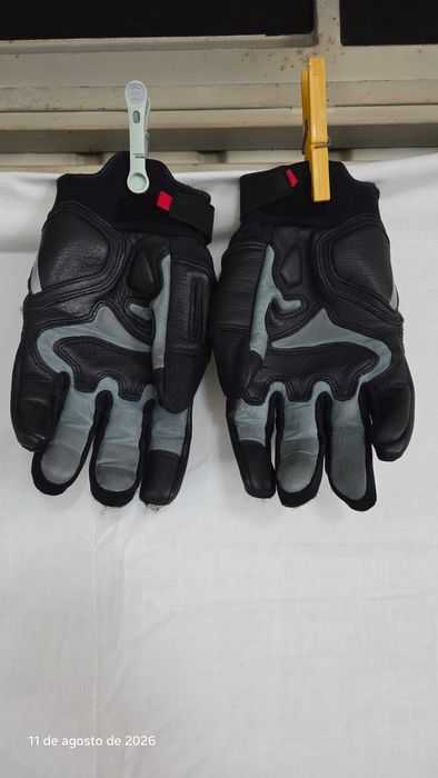 Luvas para andar de mota Dainese