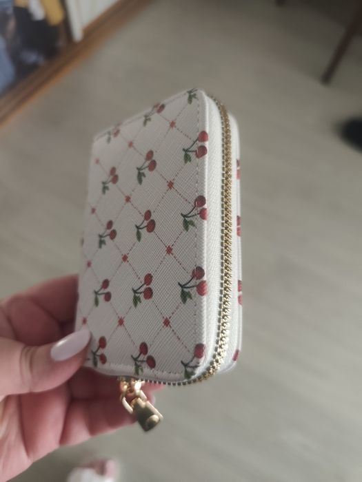 Portfel w wisienki mały damski