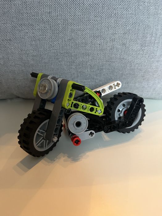 Zesraw lego Technic 8260