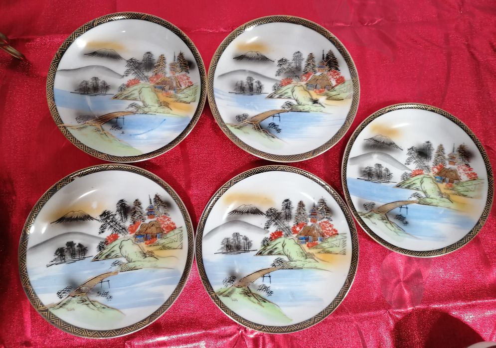 Conjunto de chá com 19 peças em loiça antiga chinesa