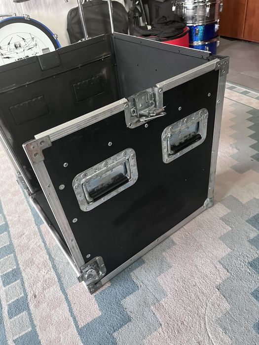 Case rack 19” skrzynia