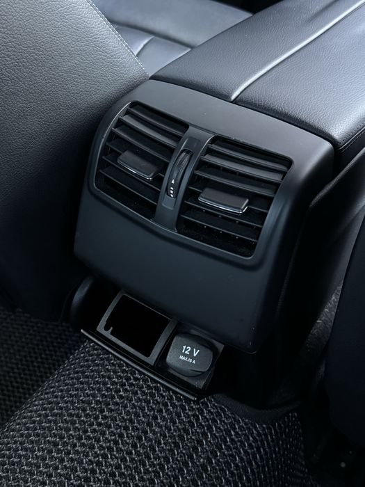 Mercedes-Benz E250 4 Matic