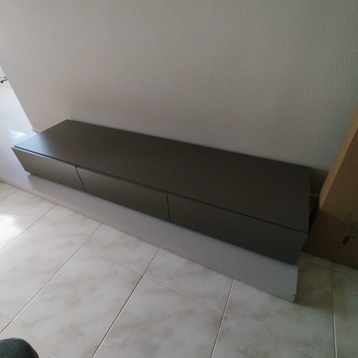 Rack/Móvel TV com gavetas Marca Antarte