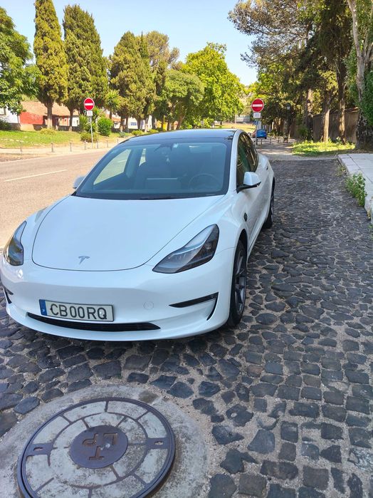 Tesla Model 3 Long Range