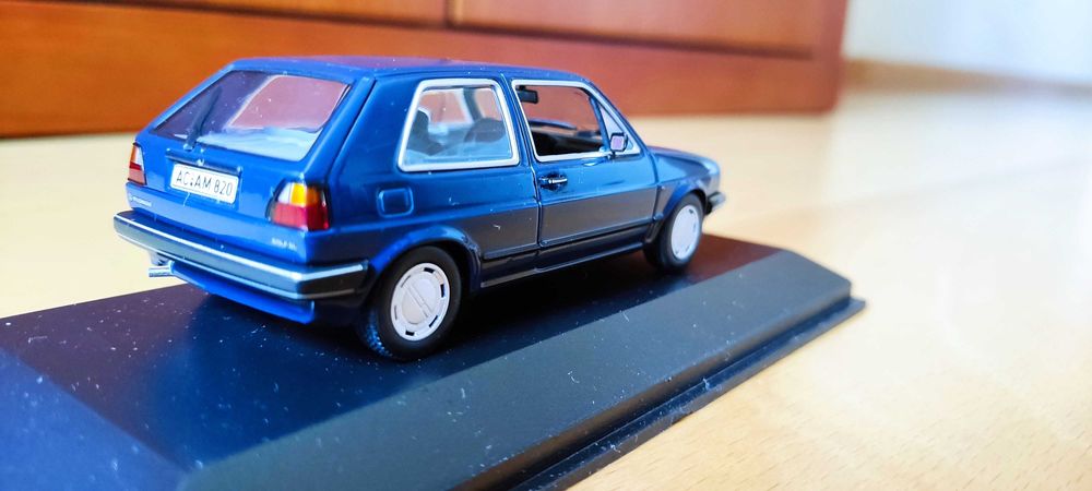 Miniatura Golf CL Minichamps 1/43