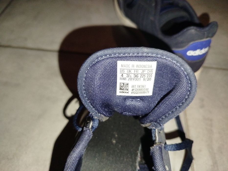 Sapatilhas usadas adidas TAM. 36