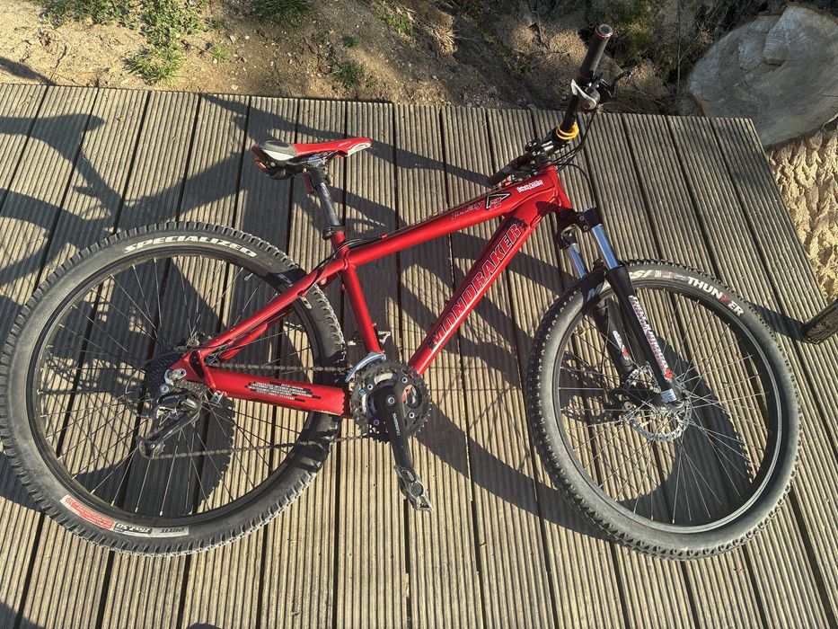 Bicicleta MTB Mondraker