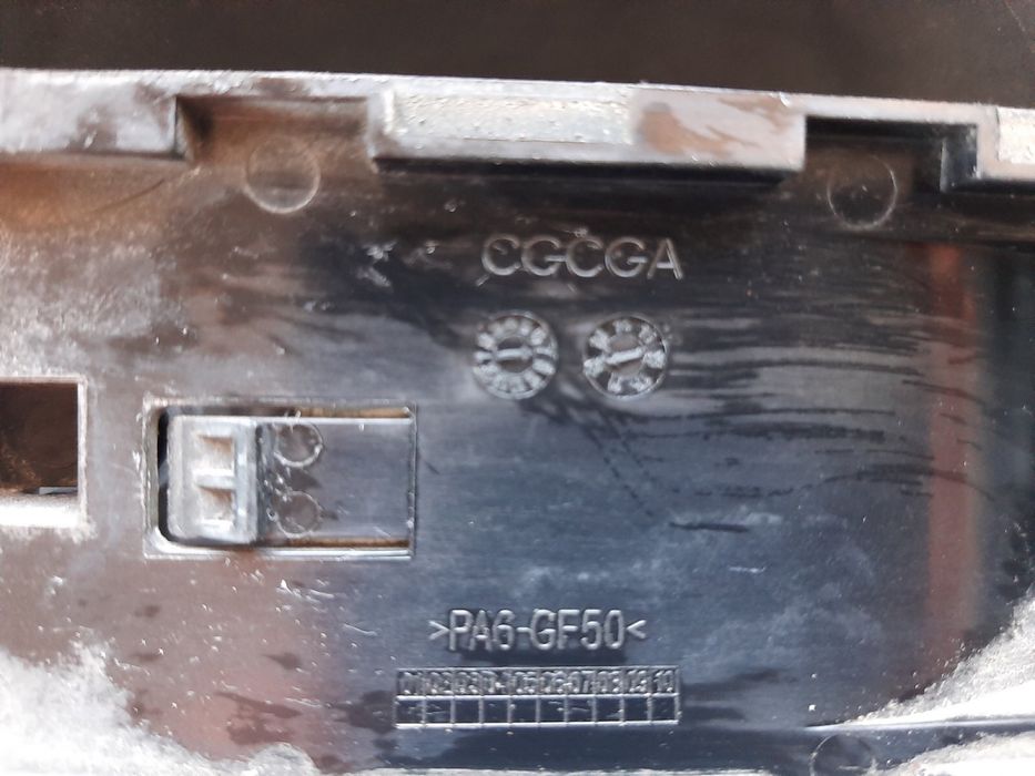 Корпус лючка бензобака Ford C-Max 2014г