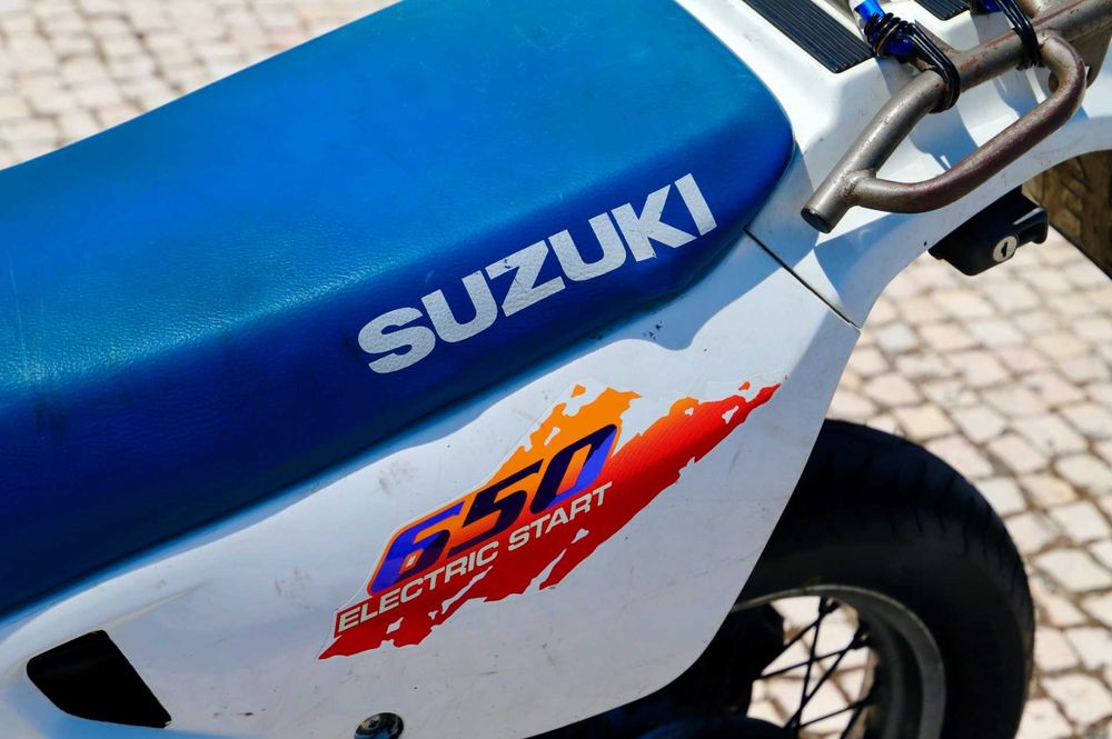 Suzuki DR 650 SE
