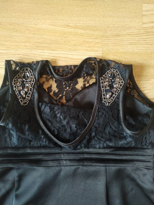 Нарядне плаття,нове,сток