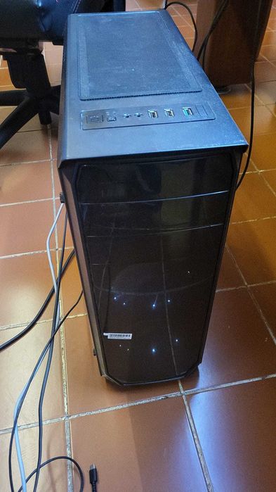 Computer (Tower)437882027697786880