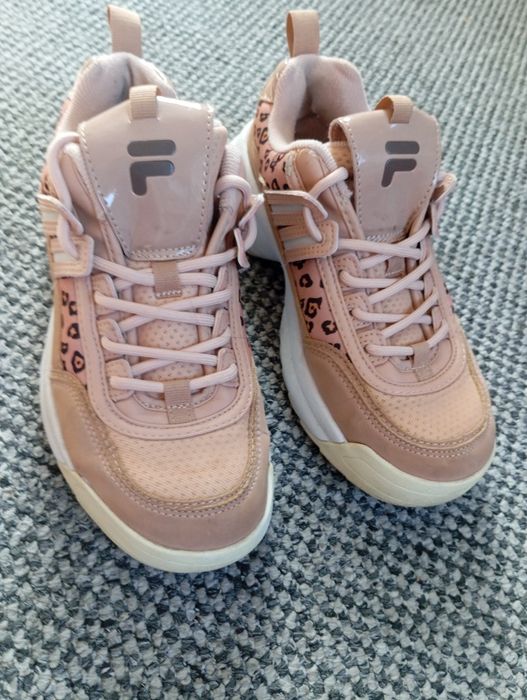 Buty sportowe damskie FILA model Disruptor r. 36