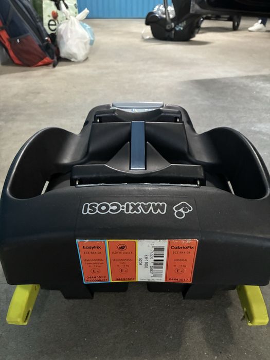 Carrinho, ovo e isofix Bebéconfort