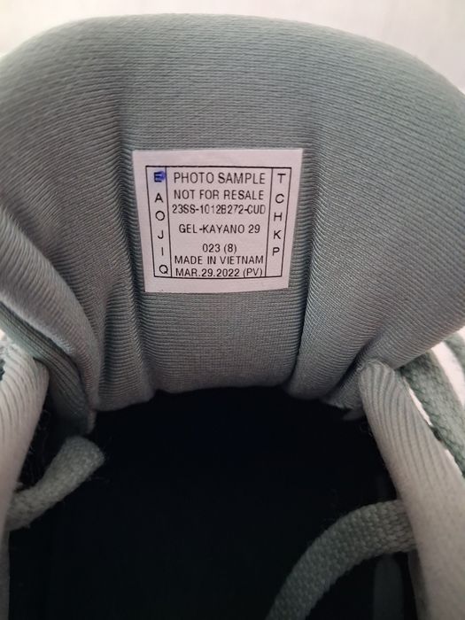 Жіночі кросівки для бігу ASICS Gel-Kayano29