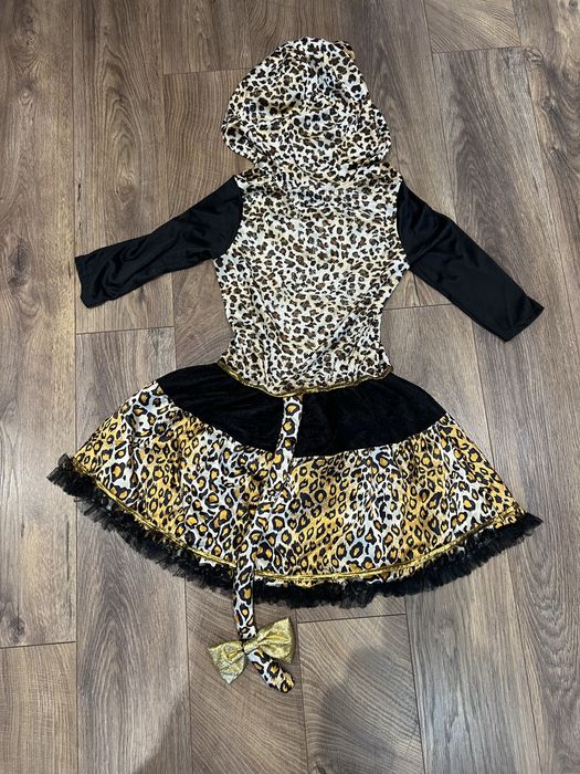 Костюм леопарда 8/9 лет