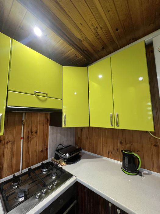 Продаємо кухню в гарному стані