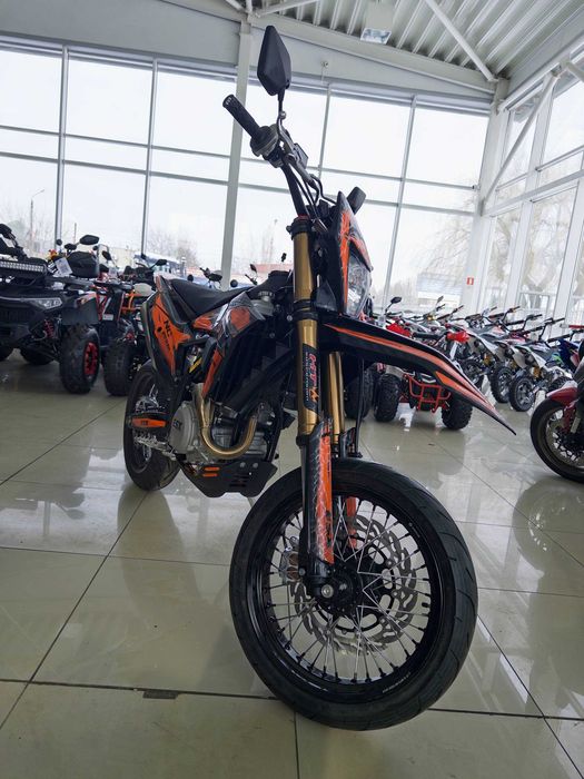 Мотоцикл ESX NC250 SM