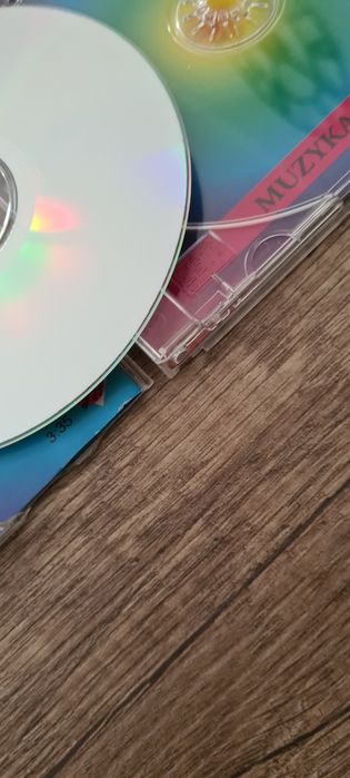 Dwie płyty cd biesiada hologram bdb