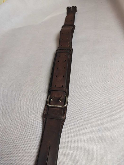 Brązowy, skórzany popręg z regulacją 100- 140 cm