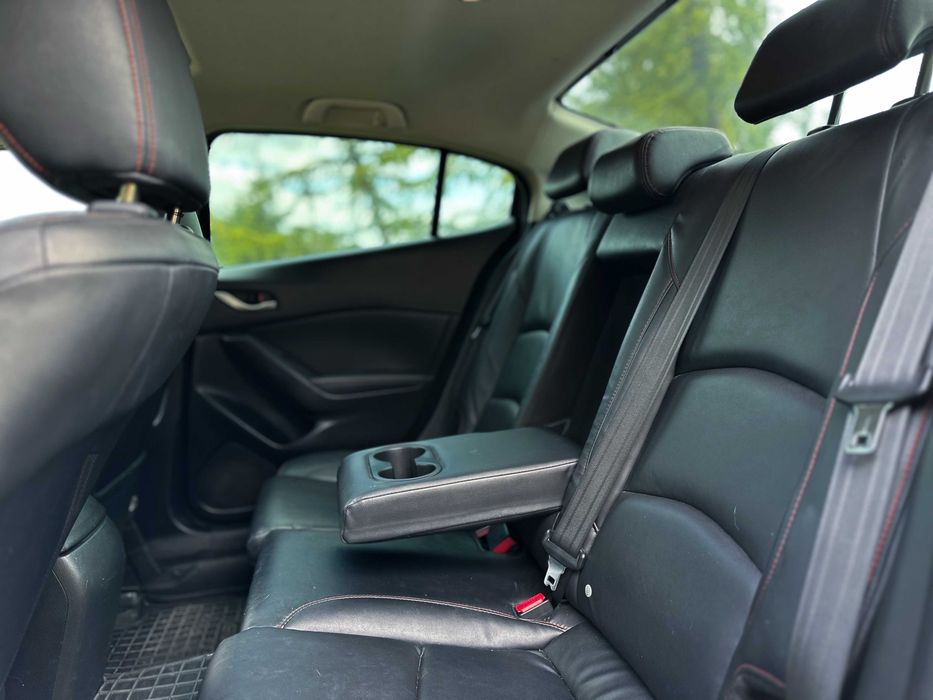 Автомобіль Mazda 3 2013 BM 2.0 SkyActiv-G AT (155 к.с.)