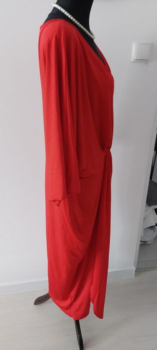 Odsprzedam piękną sukienke dla pań puszystych idealna