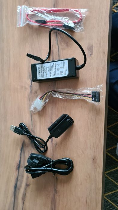 Adapter dysków ATA SATA IDE SSD HDD USB 2,5 3,5