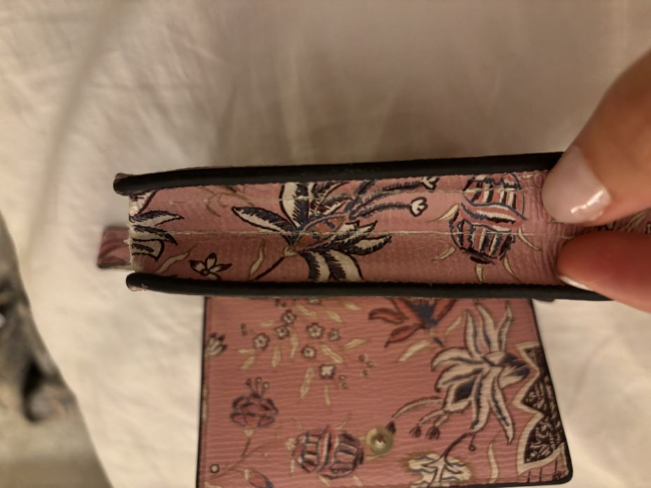 Carteira pequena Parfois