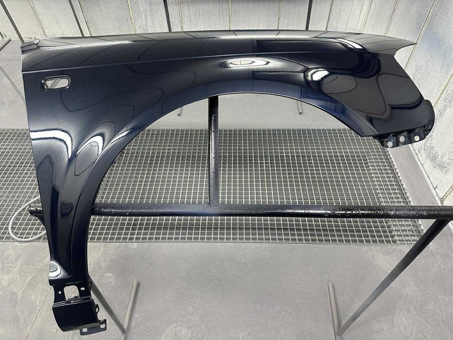 Błotnik AUDI A3 (8P) 03-08 kolor LZ5J  prawy