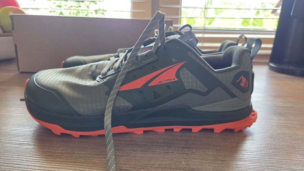 Altra Lone Peak 8