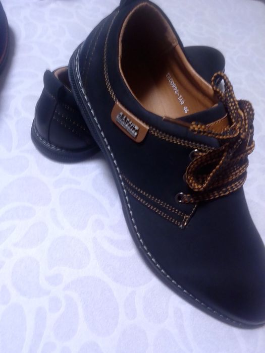 туфлі великого розміру47р