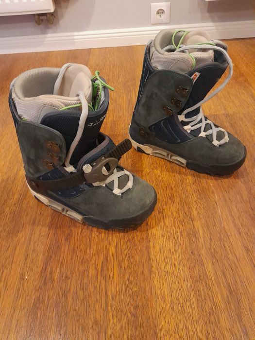 Deska snowboardowa salomon 136cm damska buty wiązania