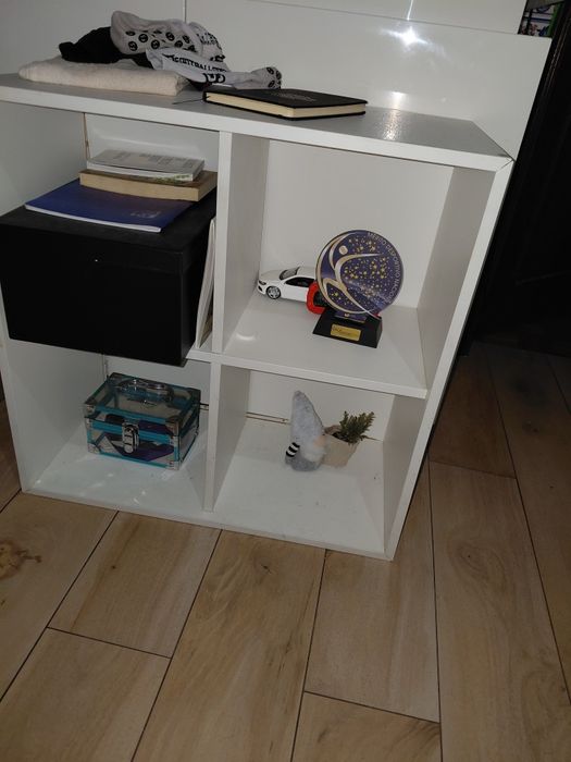 Estante de quarto ou escritório