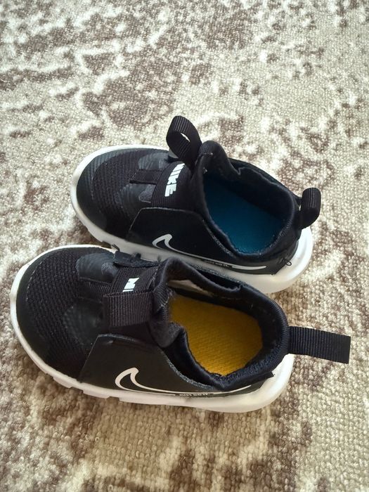 Кросівки Nike оригінали 21 розмір