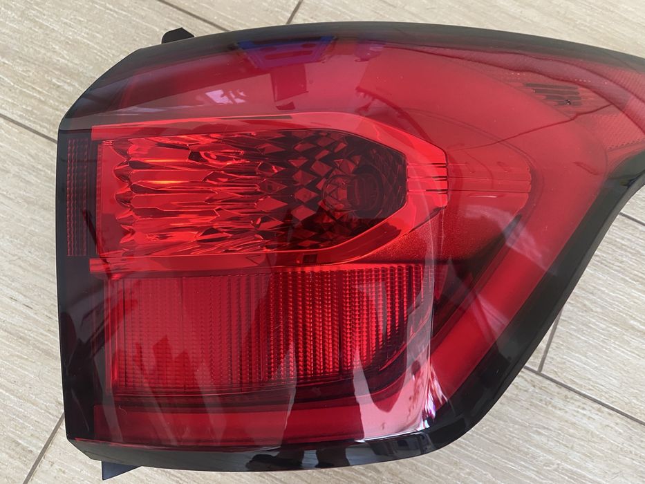 Фонарі задні  (правий, лівий) Ford escape 2019
