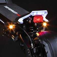 Teverun Fighter 11 como nova + 1 NFC Lock extra.