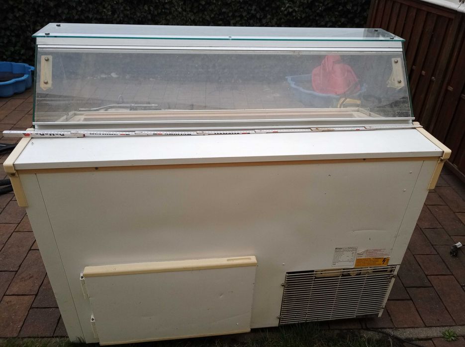 Konserwator do lodów tanio