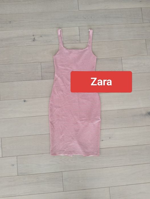 Sukienka na ramiączkach w paski