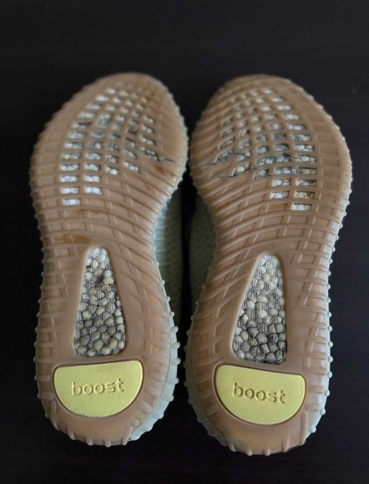 Yeezy Boost 350 V2 Green — супер удобные кроссовки (оригинал)