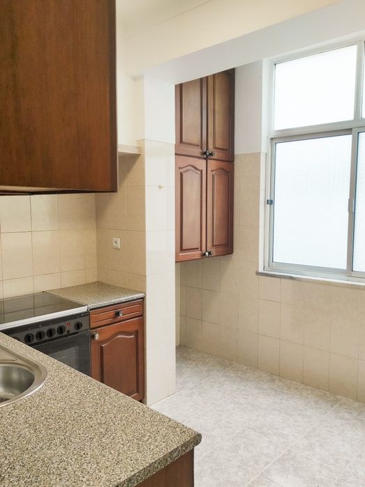 T1 junto da Estação CP - Centro de Queluz – Oportunidade Única!