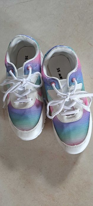 Buty sportowe r.35