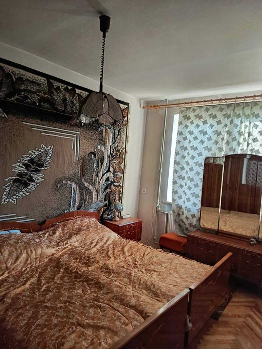 продаж 4-х кімнатної квартири р-н Сільхоз