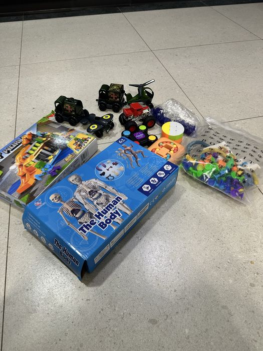 Іграшки 500 грн все разом