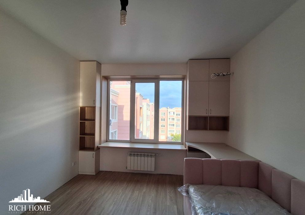 ЖК Петрівський квартал. Ідеальна квартира з дизайнерським ремонтом!