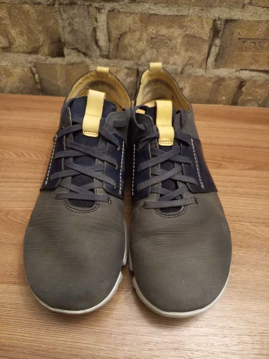 Кроссовки Clarcs Trigenik размер 41.