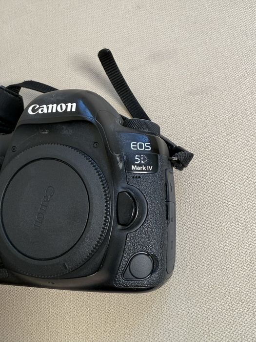 Фотоапарат Canon 5d mark 4